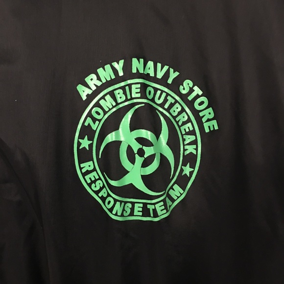 New Army Navy Zombie Outbreak Windbreaker Large - Picture 2 of 5